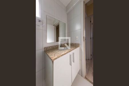 Apartamento para alugar com 56m², 2 quartos e 1 vaga Apartamento para alugar com 56m², 2 quartos e 1 vagaBanheiro