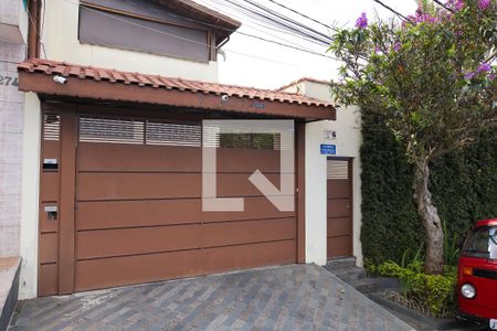 Casa à venda com 850m², 7 quartos e 8 vagasFachada