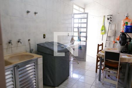 Casa à venda com 850m², 7 quartos e 8 vagasLavanderia