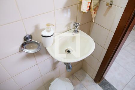 Casa à venda com 850m², 7 quartos e 8 vagasBanheiro a Lavanderia