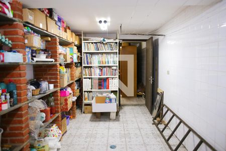 Casa à venda com 850m², 7 quartos e 8 vagasPorão