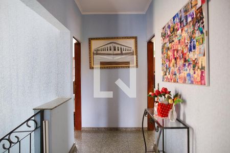 Casa à venda com 850m², 7 quartos e 8 vagasCorredor dos Quartos 