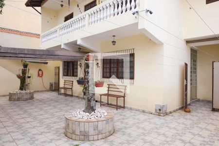 Casa à venda com 850m², 7 quartos e 8 vagasQuintal