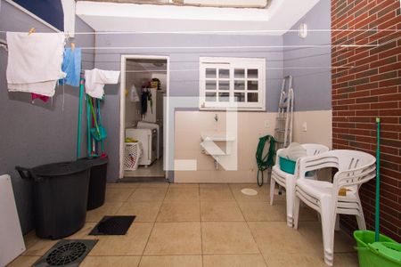 Casa para alugar com 200m², 4 quartos e 1 vaga Casa para alugar com 200m², 4 quartos e 1 vagaÁrea Externa