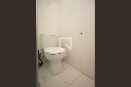 Casa para alugar com 200m², 4 quartos e 1 vaga Casa para alugar com 200m², 4 quartos e 1 vagaBanheiro