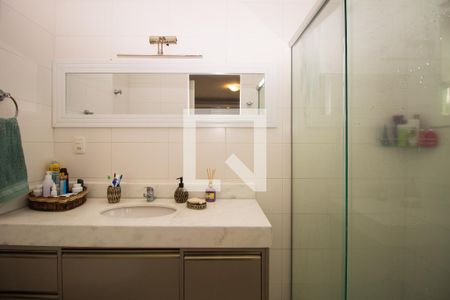 Casa para alugar com 200m², 4 quartos e 1 vaga Casa para alugar com 200m², 4 quartos e 1 vagaBanheiro da Suíte