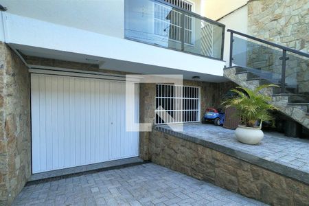 Casa à venda com 222m², 3 quartos e 4 vagasGaragem