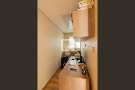 Corredor de apartamento à venda com 1 quarto, 70m² em Vila Uberabinha, São Paulo
