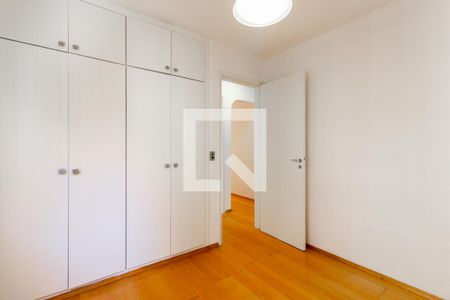 Apartamento à venda com 82m², 3 quartos e 1 vagaQuarto 2