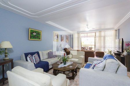 Apartamento à venda com 227m², 4 quartos e 3 vagas Apartamento à venda com 227m², 4 quartos e 3 vagasSala