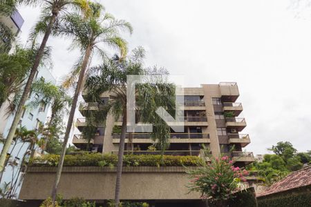 Apartamento à venda com 227m², 4 quartos e 3 vagas Apartamento à venda com 227m², 4 quartos e 3 vagasFachada