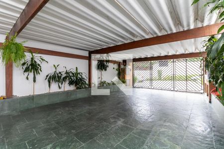 Casa à venda com 220m², 5 quartos e 4 vagasGaragem 