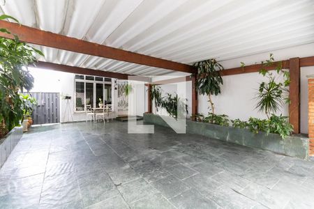 Casa à venda com 220m², 5 quartos e 4 vagasGaragem 