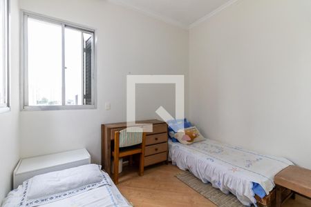 Casa à venda com 220m², 5 quartos e 4 vagasQuarto 2