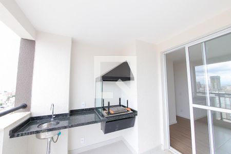 Sacada da Sala de apartamento para alugar com 3 quartos, 73m² em Vila Mazzei, São Paulo