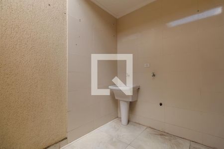 Casa de condomínio à venda com 65m², 2 quartos e 2 vagasÁrea de serviço