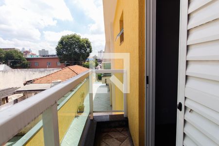 Casa de condomínio à venda com 65m², 2 quartos e 2 vagasVaranda