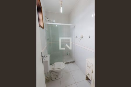 Casa de condomínio à venda com 500m², 8 quartos e 4 vagasBanheiro da Suíte 6