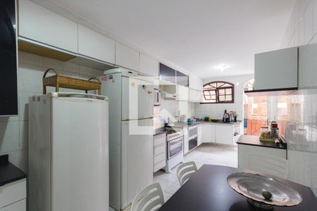 Casa de condomínio à venda com 500m², 8 quartos e 4 vagasCozinha e Copa