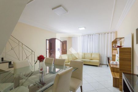 Sala de casa de condomínio para alugar com 8 quartos, 500m² em Freguesia (jacarepaguá), Rio de Janeiro