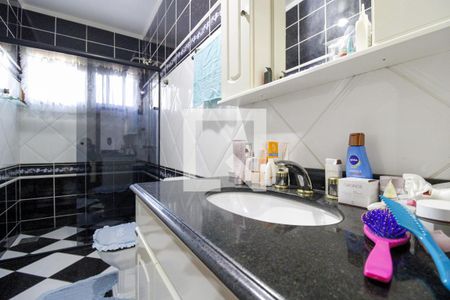 Casa à venda com 372m², 4 quartos e 2 vagasBanheiro