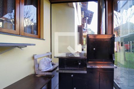 Casa à venda com 372m², 4 quartos e 2 vagasQuintal