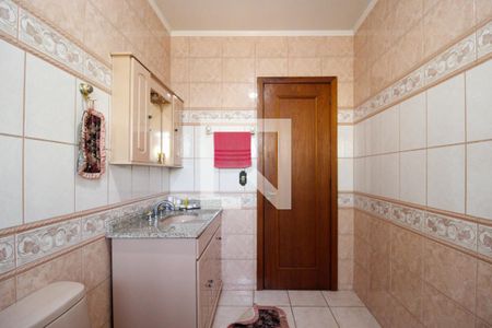 Casa à venda com 372m², 4 quartos e 2 vagasBanheiro da Suíte