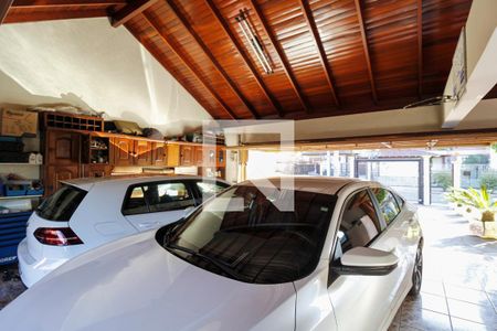 Casa à venda com 372m², 4 quartos e 2 vagasGaragem
