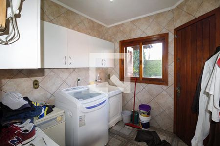 Casa à venda com 372m², 4 quartos e 2 vagasÁrea de Serviço