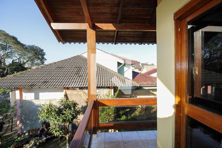 Casa à venda com 372m², 4 quartos e 2 vagasQuarto Suíte- Varanda