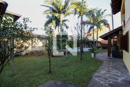 Casa à venda com 372m², 4 quartos e 2 vagasQuintal