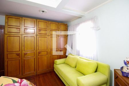 Casa à venda com 372m², 4 quartos e 2 vagasQuarto 1