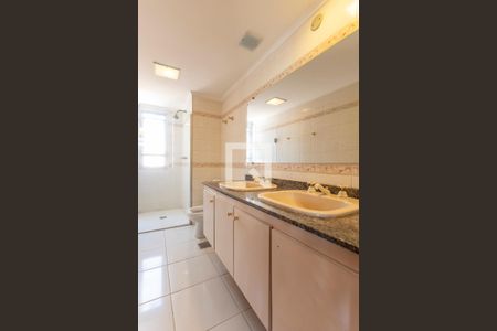 Apartamento para alugar com 105m², 3 quartos e 2 vagasBanheiro Social