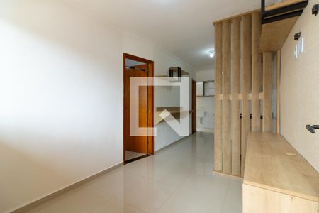 Sala de apartamento para alugar com 2 quartos, 68m² em Arthur Alvim, São Paulo