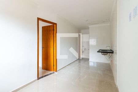Sala  de apartamento para alugar com 2 quartos, 68m² em Arthur Alvim, São Paulo