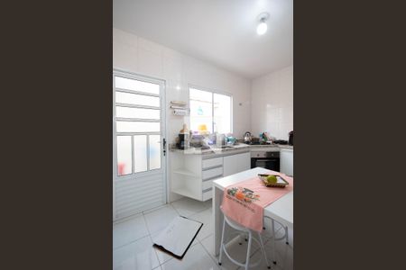 Casa de condomínio para alugar com 56m², 2 quartos e 1 vaga Casa de condomínio para alugar com 56m², 2 quartos e 1 vagaCozinha