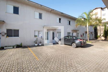 Casa de condomínio para alugar com 56m², 2 quartos e 1 vaga Casa de condomínio para alugar com 56m², 2 quartos e 1 vagaFachada do bloco
