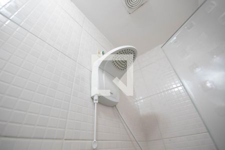 Casa de condomínio para alugar com 56m², 2 quartos e 1 vaga Casa de condomínio para alugar com 56m², 2 quartos e 1 vagaBanheiro