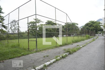 Apartamento à venda com 40m², 1 quarto e 1 vagacampo de futebol