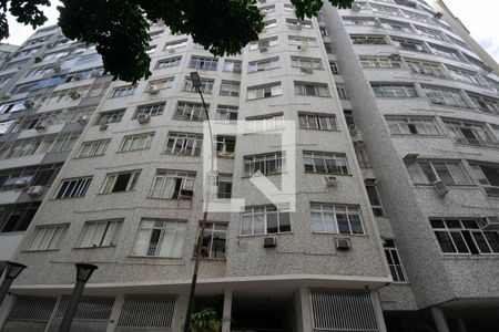 Apartamento à venda com 93m², 3 quartos e sem vaga Apartamento à venda com 93m², 3 quartos e sem vagaFachada