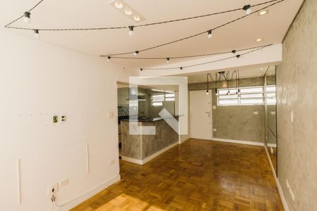 Apartamento para alugar com 70m², 2 quartos e 1 vaga Apartamento para alugar com 70m², 2 quartos e 1 vagaSala