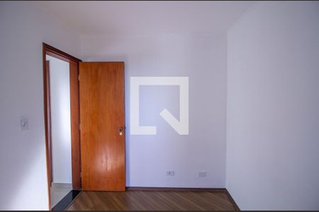Quarto 1 de apartamento para alugar com 2 quartos, 52m² em Cidade Satélite Santa Bárbara, São Paulo