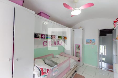 Quarto 2 de casa de condomínio à venda com 3 quartos, 126m² em Sapê, Niterói