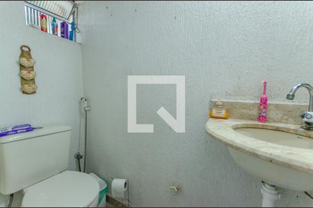 Lavabo de casa de condomínio à venda com 3 quartos, 126m² em Sapê, Niterói