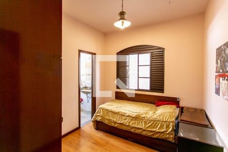 Casa à venda com 258m², 4 quartos e 4 vagas Casa à venda com 258m², 4 quartos e 4 vagasQuarto Suíte 1