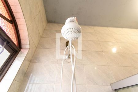 Casa à venda com 258m², 4 quartos e 4 vagas Casa à venda com 258m², 4 quartos e 4 vagasBanheiro Social