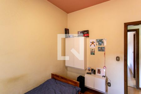 Casa à venda com 258m², 4 quartos e 4 vagas Casa à venda com 258m², 4 quartos e 4 vagasQuarto 2