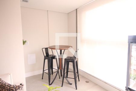 Sala de apartamento à venda com 2 quartos, 55m² em Vila Ester (zona Norte), São Paulo