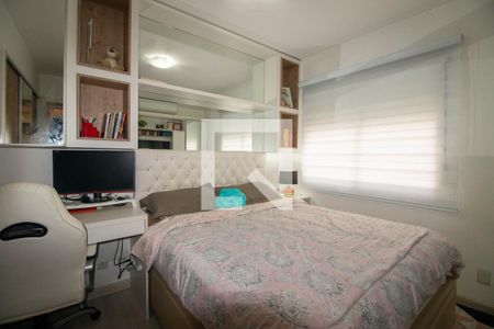 Suíte de apartamento à venda com 2 quartos, 68m² em Vila Ipiranga, Porto Alegre