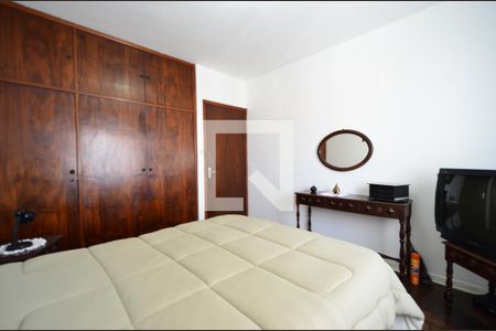 Quarto 1 de casa para alugar com 3 quartos, 276m² em Jabaquara, São Paulo